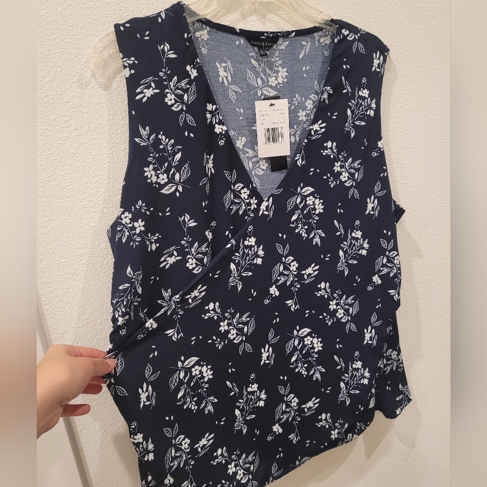 NWT Violets & Roses Shirt - Picture 5 of 9